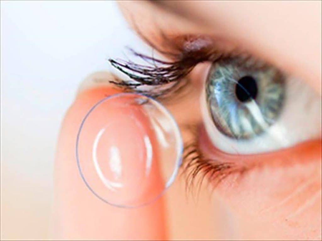 lente de contacto para dellen corneal